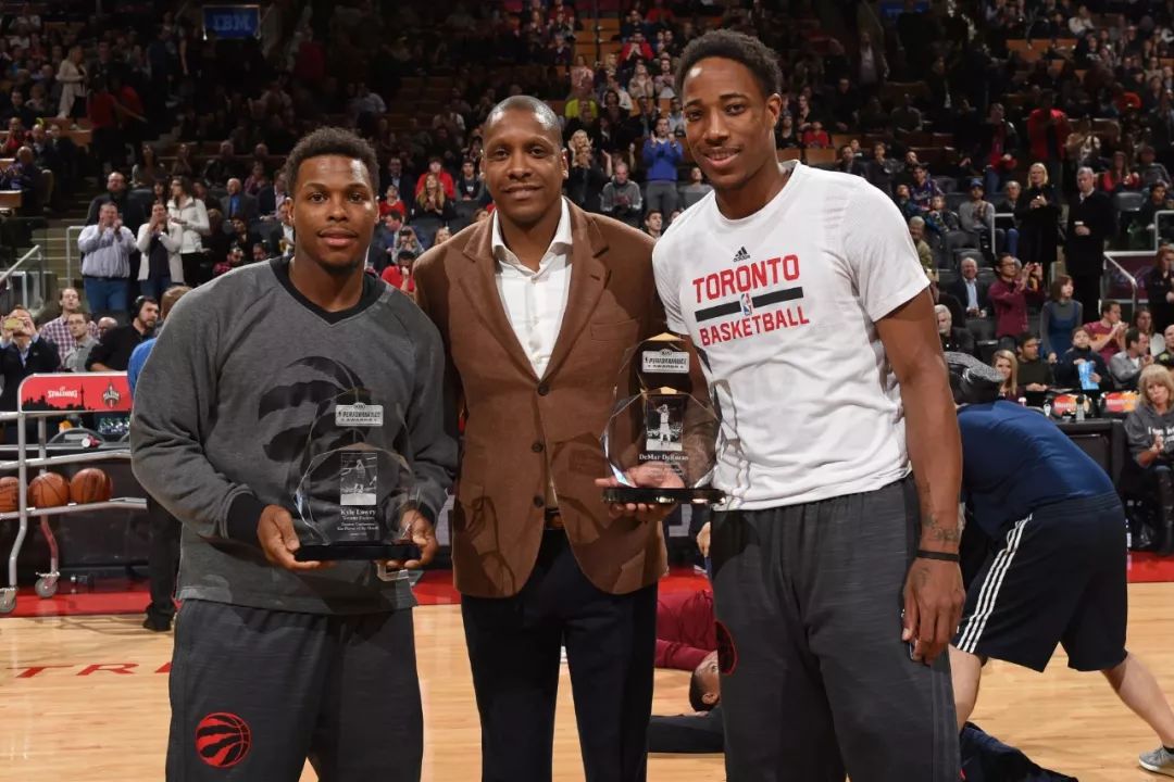 防守降级明显！快船本赛季限制对手三分和罚球命中率均排倒数（快船防守显著退步：本季对手三分与罚球命中率均居联盟后列）