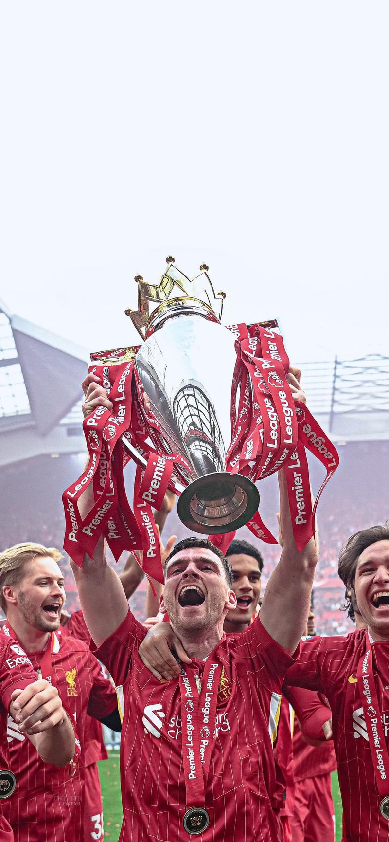 状态不佳！约基奇20中9拿25分7板，还有5失误5犯规（手感欠佳，约基奇20投9中收获25分7篮板，另有5失误和5犯规）