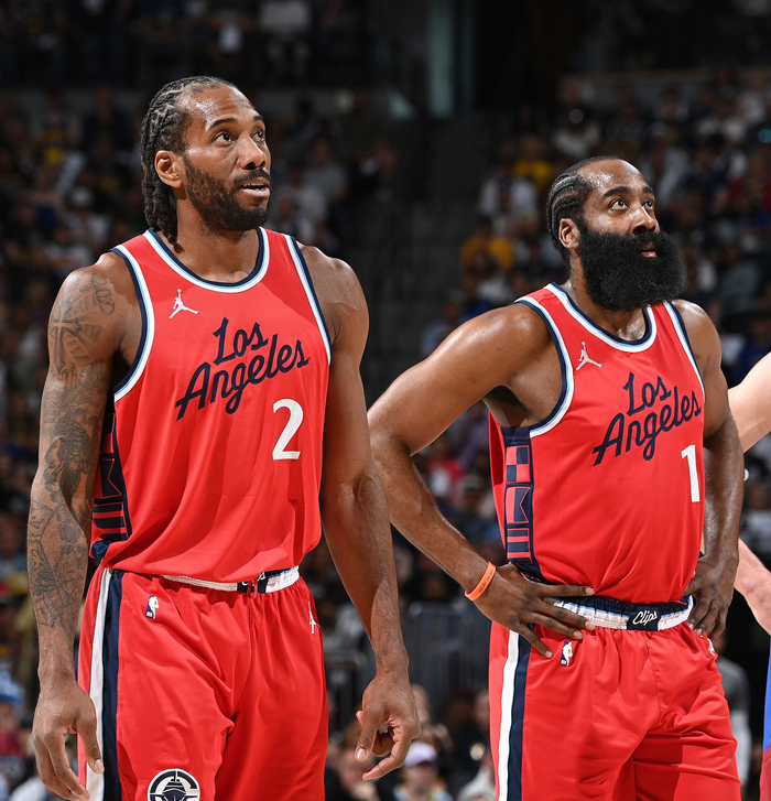 这不是比赛，是梦想现场（这里不是赛场，是梦想的舞台）