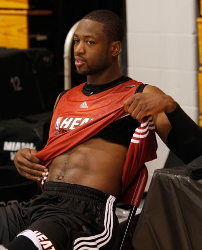 王朝！全北队史第6次夺韩国杯冠军，时隔五年再获双冠王殊荣（王朝再临：全北第6次问鼎韩国杯，五年后再登双冠王）