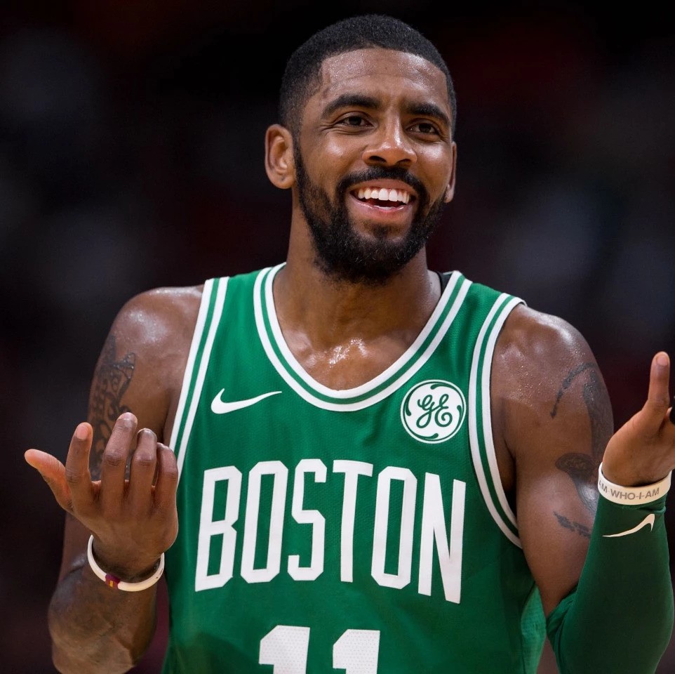 手感不佳！希罗半场11中2拿10分，正负值-14全场最低（状态低迷！希罗半场11投仅2中取10分，正负值-14全场垫底）