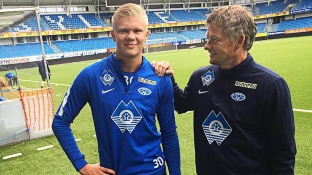 足球西甲榜首易主，冠军形势再变（西甲榜首再度易位，争冠格局重洗牌）