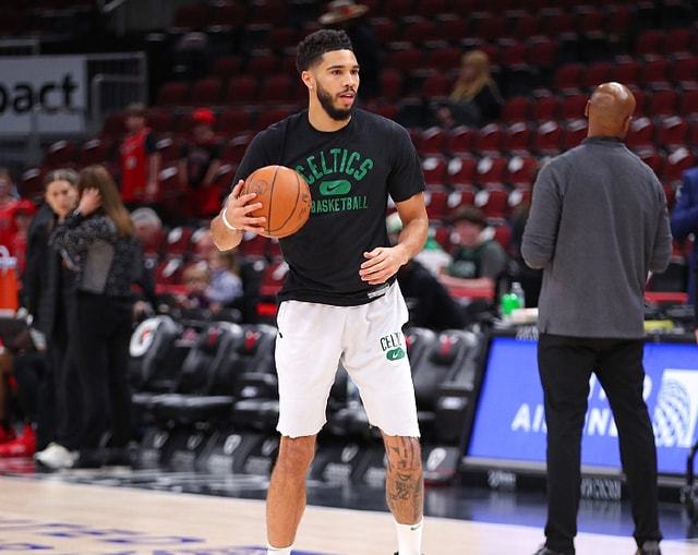 欧冠战报：奥赖利破门，哈兰德点射，曼城2-1逆转客胜皇马（欧冠焦点战：奥赖利先开纪录，哈兰德点球建功，曼城客场2-1逆转皇马）