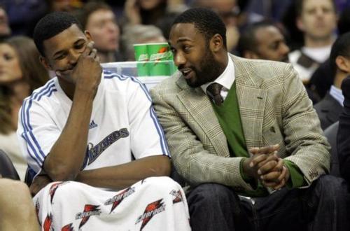 进攻没手感！谢泼德半场出战13分钟7中1仅得3分 三分5中1（手感冰凉！谢泼德半场13分钟仅3分，投篮7中1、三分5中1）