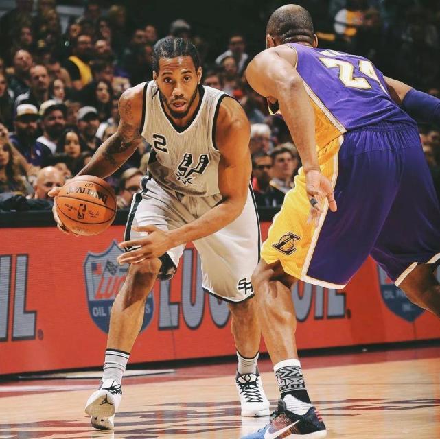 曼联拒放齐尔克泽，罗马米兰冬窗计划受挫（曼联叫停齐尔克泽转会，罗马与米兰冬窗引援受挫）