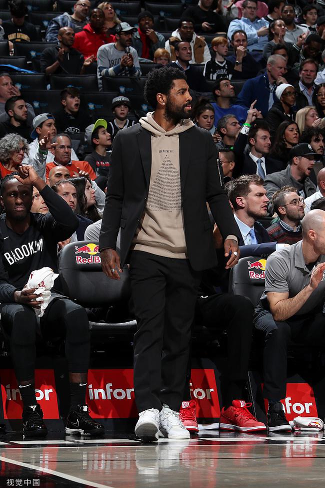 曼联青训小将登场亮相（曼联青训新星完成处子秀）